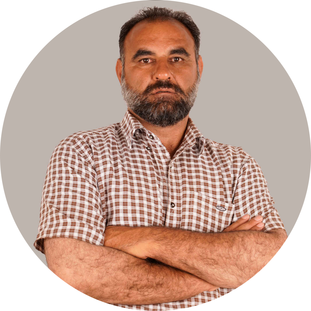 علی فکوریان